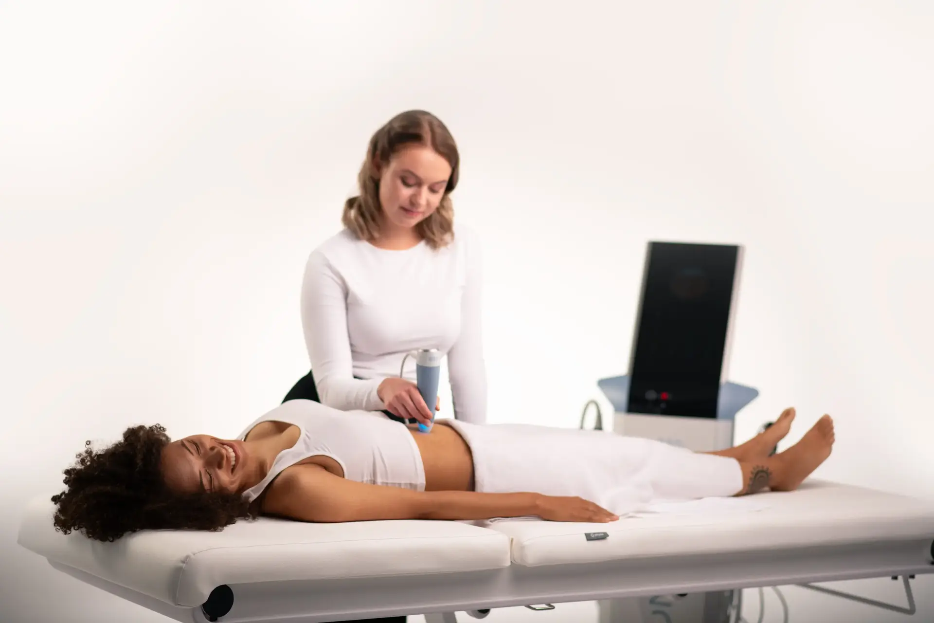 Exion pic female treatment 6223 en100