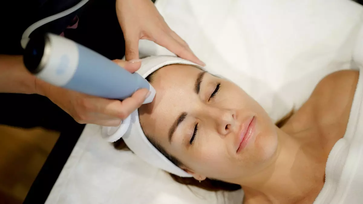 Exion visage sandy medibotique scaled