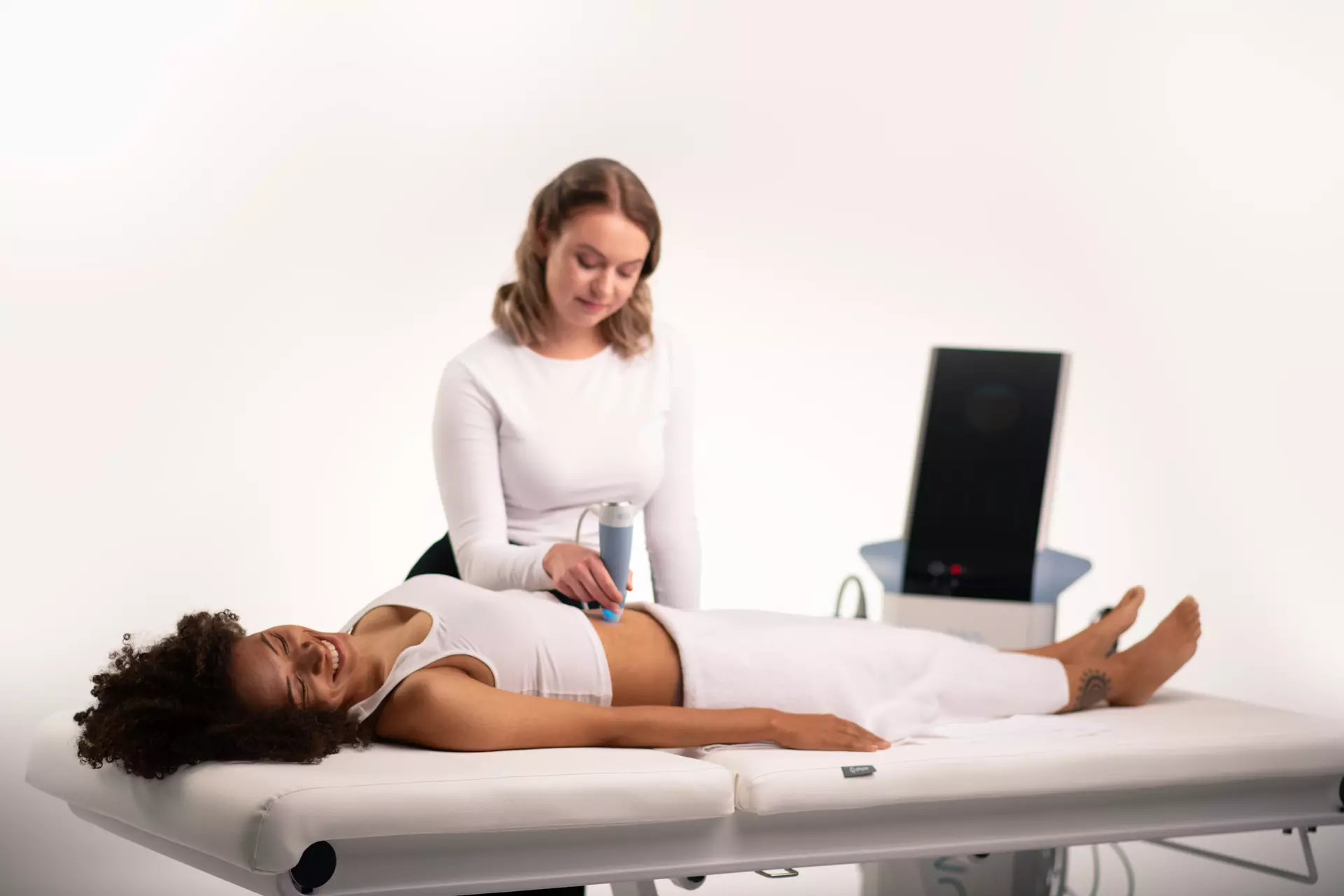 Exion pic female treatment 6223 en100